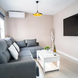 apartamento-cuesta-de-las-piletas.es-andalucia.com/