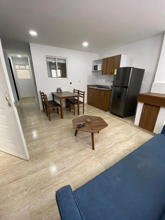 Apartamentos Amoblados S.B Medellín 0*,  Kolombiya